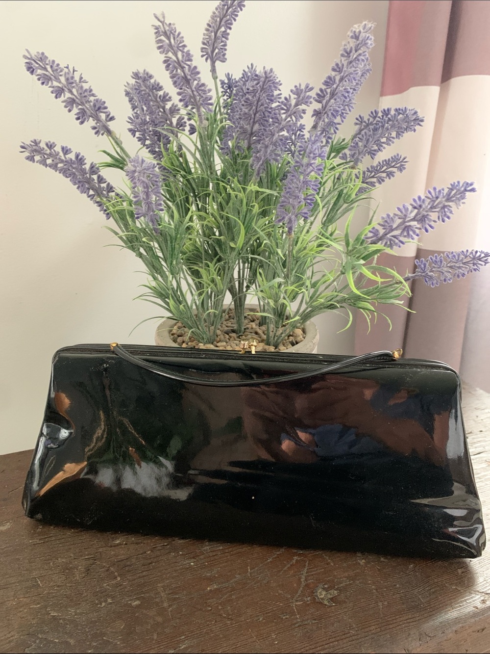 ✨ Gorgeous Vintage 1950s Black Patent Leather Handbag ✨